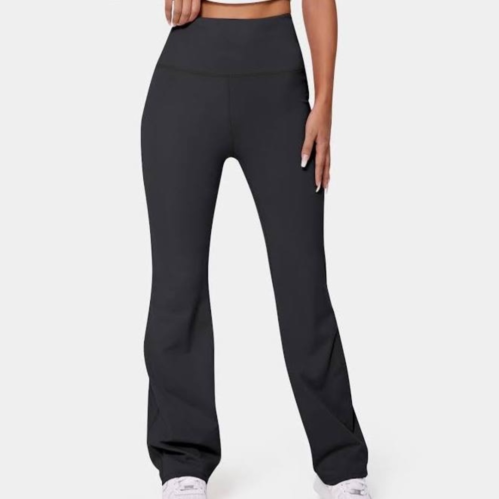 Flared leggings